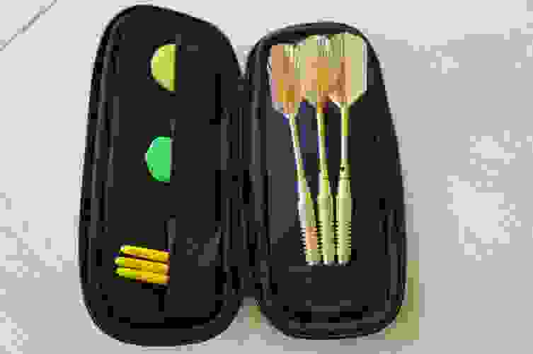 Pouzdro pro šipky dimplex wallet harrows