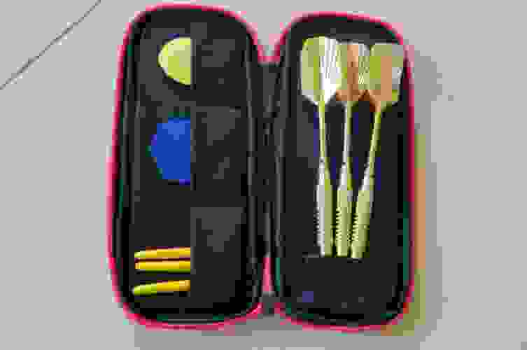 Pouzdro pro šipky big zipper wallet harrows