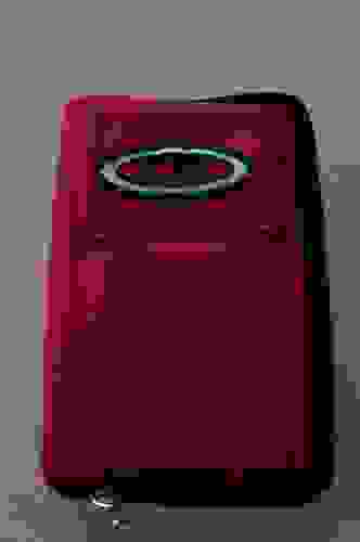 Pouzdro pro šipky Multi Pak Wallet červené Bull´s 66342