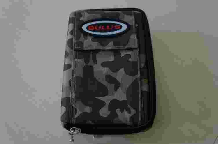 Pouzdro pro šipky Multi Pak Wallet maskáčové Bull´s 66344