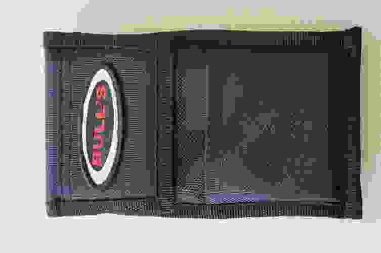 Pouzdro pro šipky uno pak wallet černé bull´s 66311