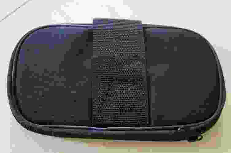 Pouzdro pro šipky mega zipper wallet harrows