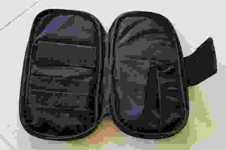 Pouzdro pro šipky mega zipper wallet harrows